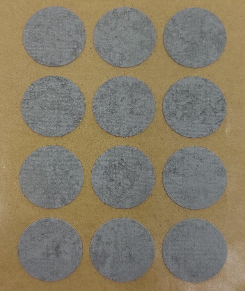 Pellets Cache Vis adhesive