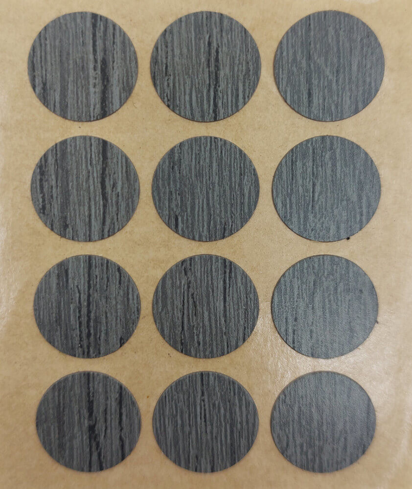 Pellets Cache Vis adhesive