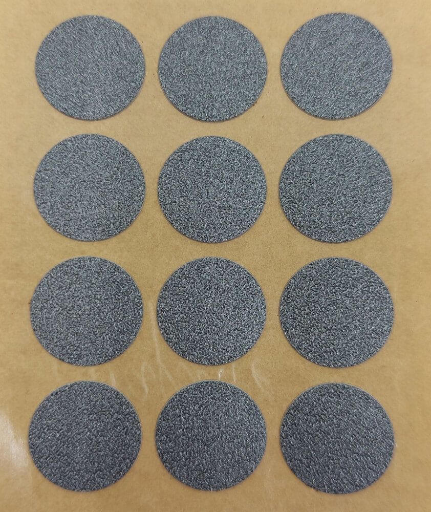 Pellets Cache Vis adhesive