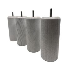 Lounge wood bed feet